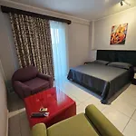 Hotel 045 *
