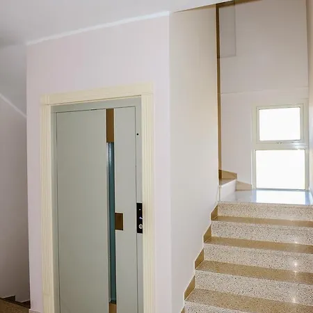 045 Σκόδρα